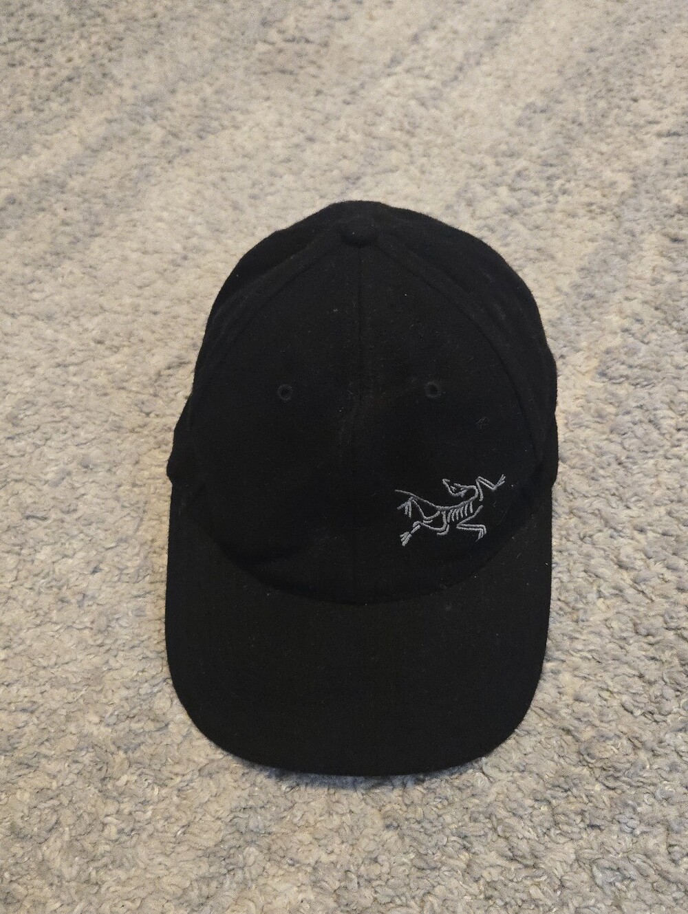 Arc'teryx Black Wool Silk Blend Classic Ball Cap Hat Logo Fitted S/M Gorpcore